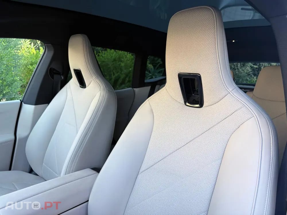 BMW iX xDrive 50 Pack Desportivo