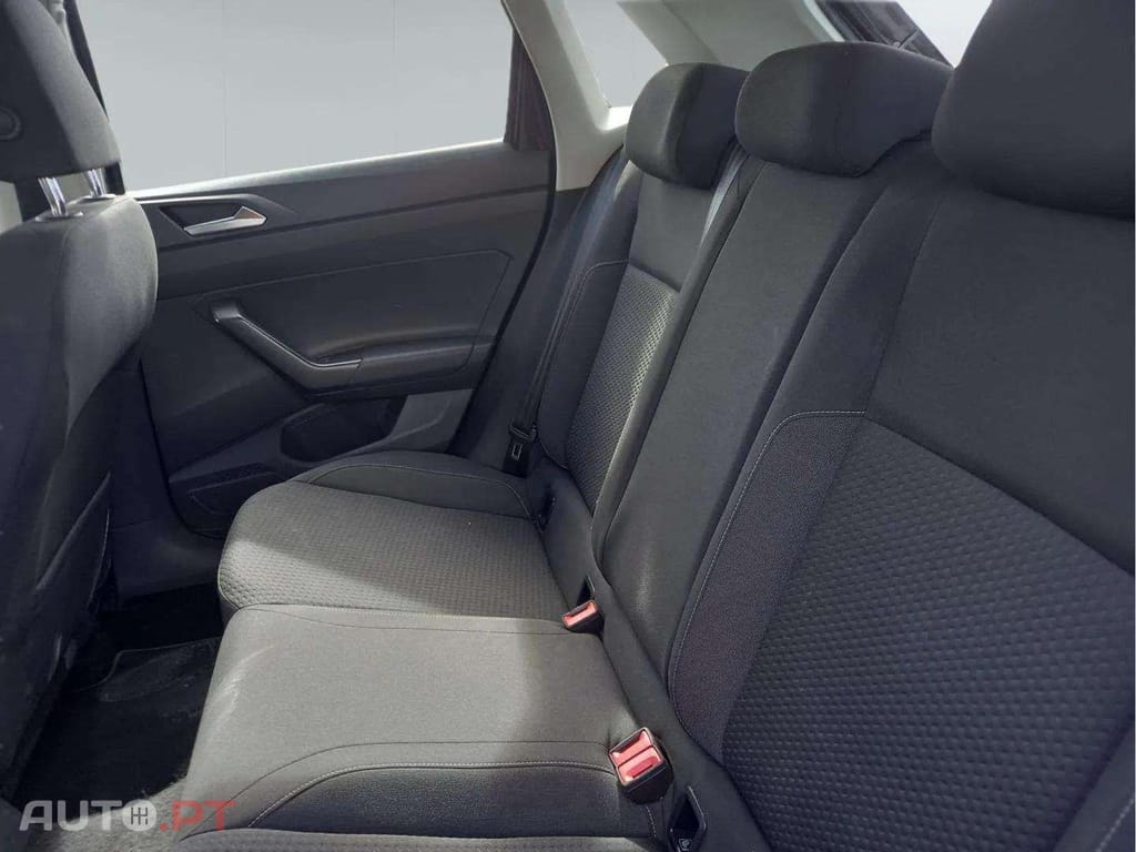 Volkswagen Polo 1.0  Confortline
