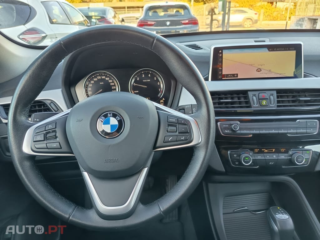 BMW X1 25 e xDrive Corporate Edition