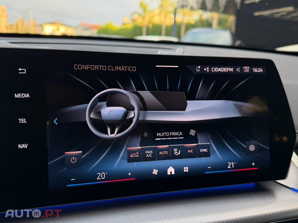 BMW X1 xDrive25e Pack Desportivo M