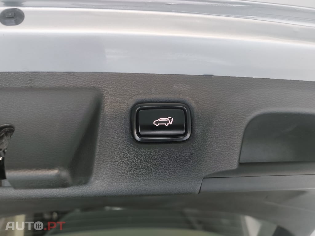 Kia Ceed SW 1.6 GDi PHEV Tech 6DCT