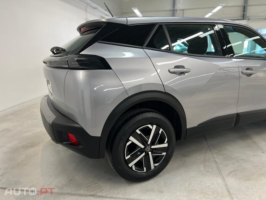 Peugeot 2008 1.2 Style