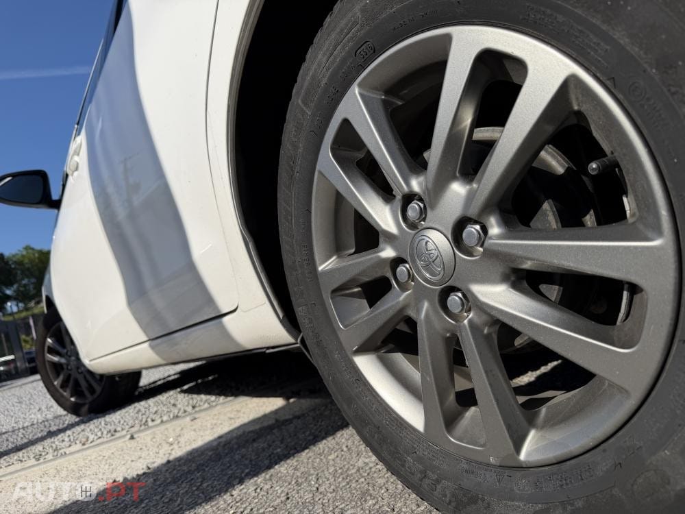 Toyota Yaris 1.4 D-4D Sport +P.Tec. +P.Lu.+TSS
