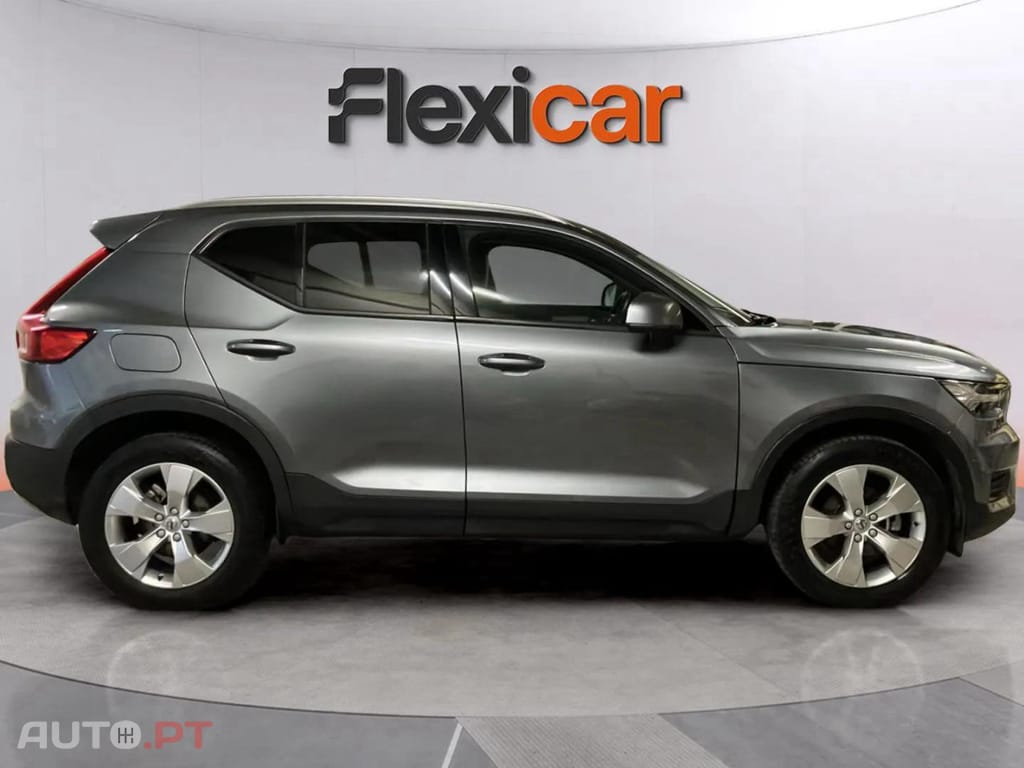 Volvo XC40 2.0 D3 150 MOMENTUM