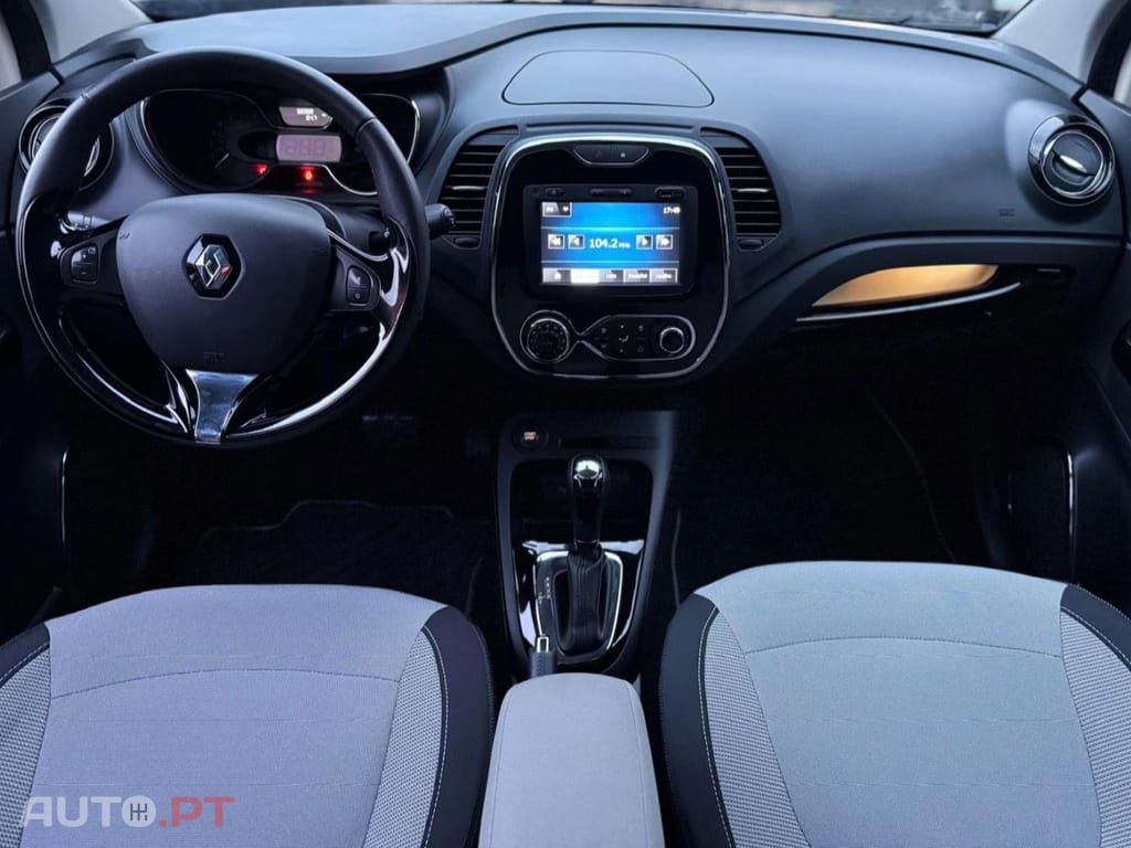 Renault Captur 1.2 TCE INTENS (EDC)