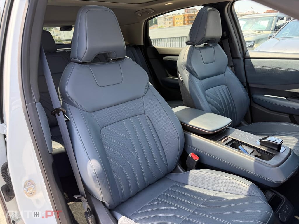 Nissan Ariya 63 kWh Evolve Carr. 22kW + Pack Sport
