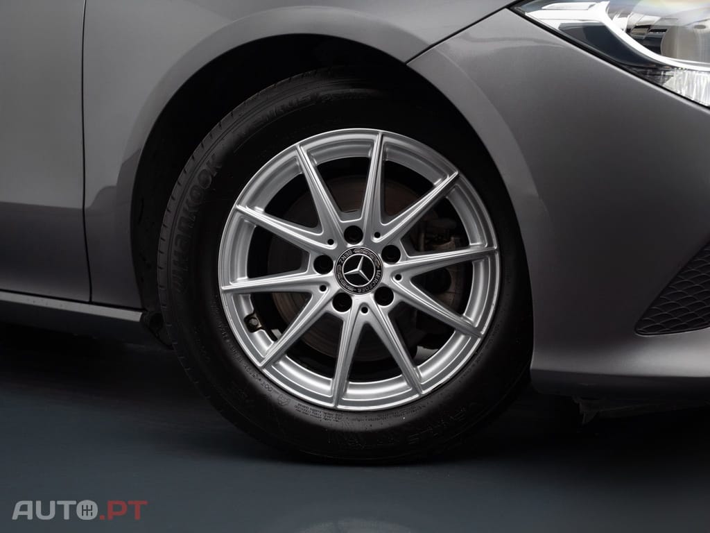 Mercedes-Benz CLA 180 d Shooting Brake Style Aut.