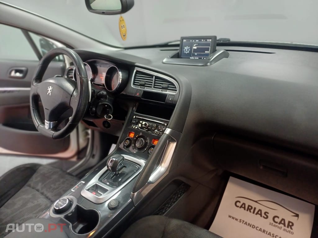 Peugeot 3008 2.0 HDi Hybrid4