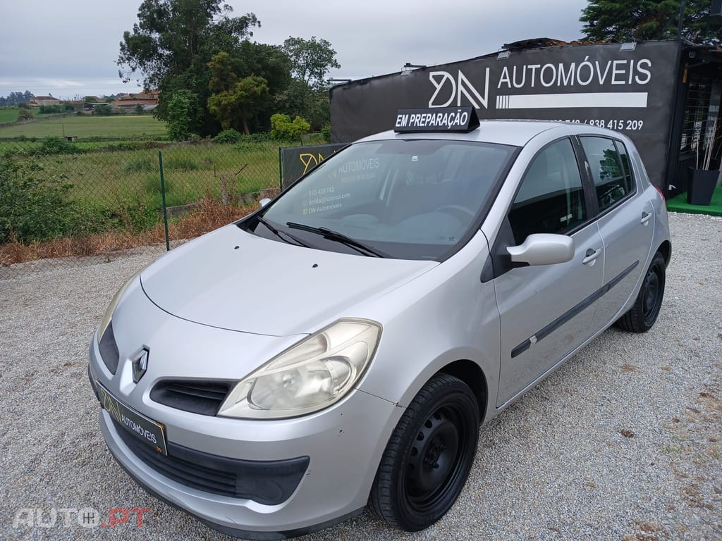 Renault Clio 1.2 16V