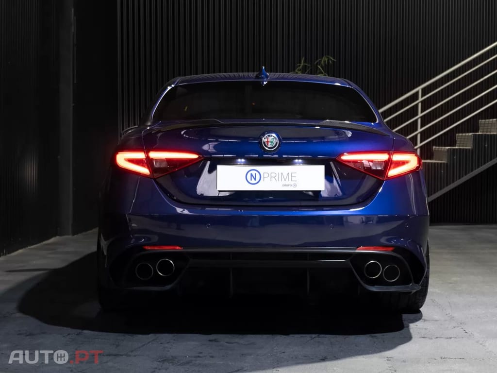 Alfa Romeo Giulia 2.9 Bi-Turbo Quadrifoglio