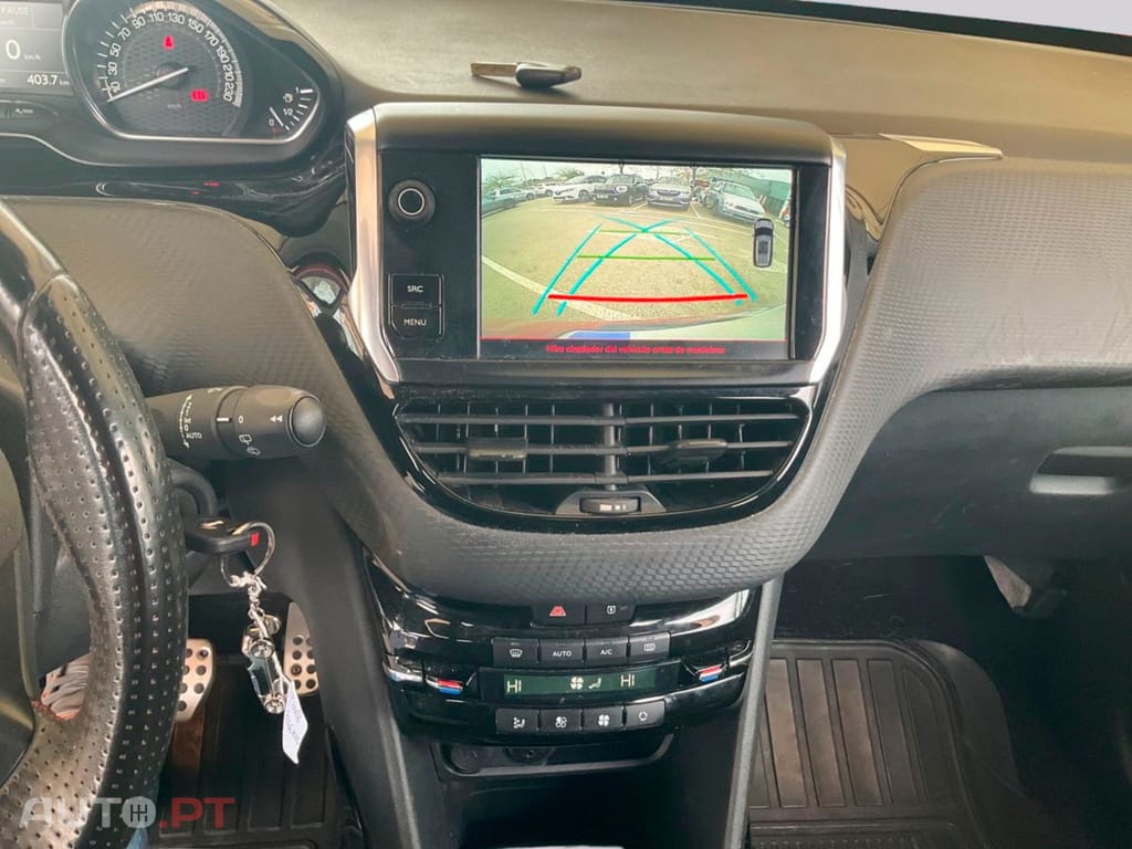 Peugeot 2008 1.2 e-THP GT Line