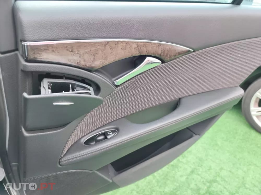 Mercedes-Benz E 220 CDi Avantgard