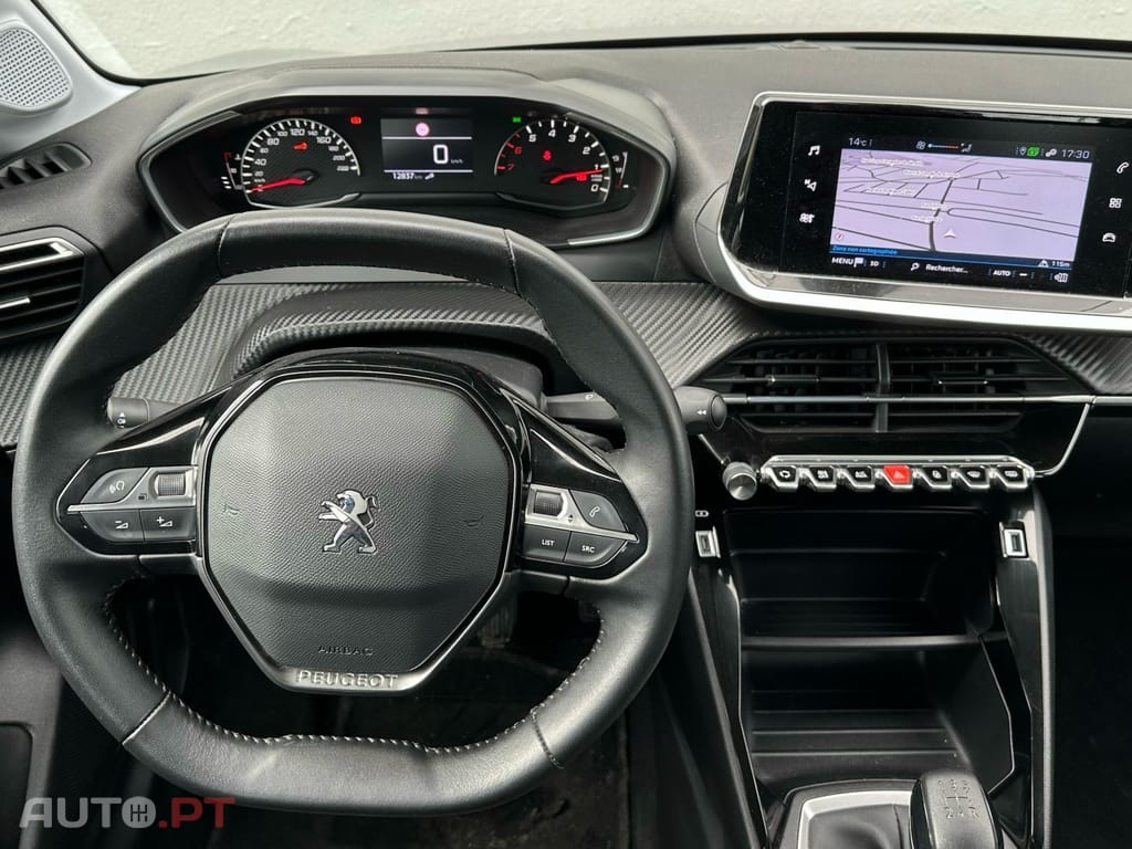 Peugeot 208 PureTech 75 Allure Pack