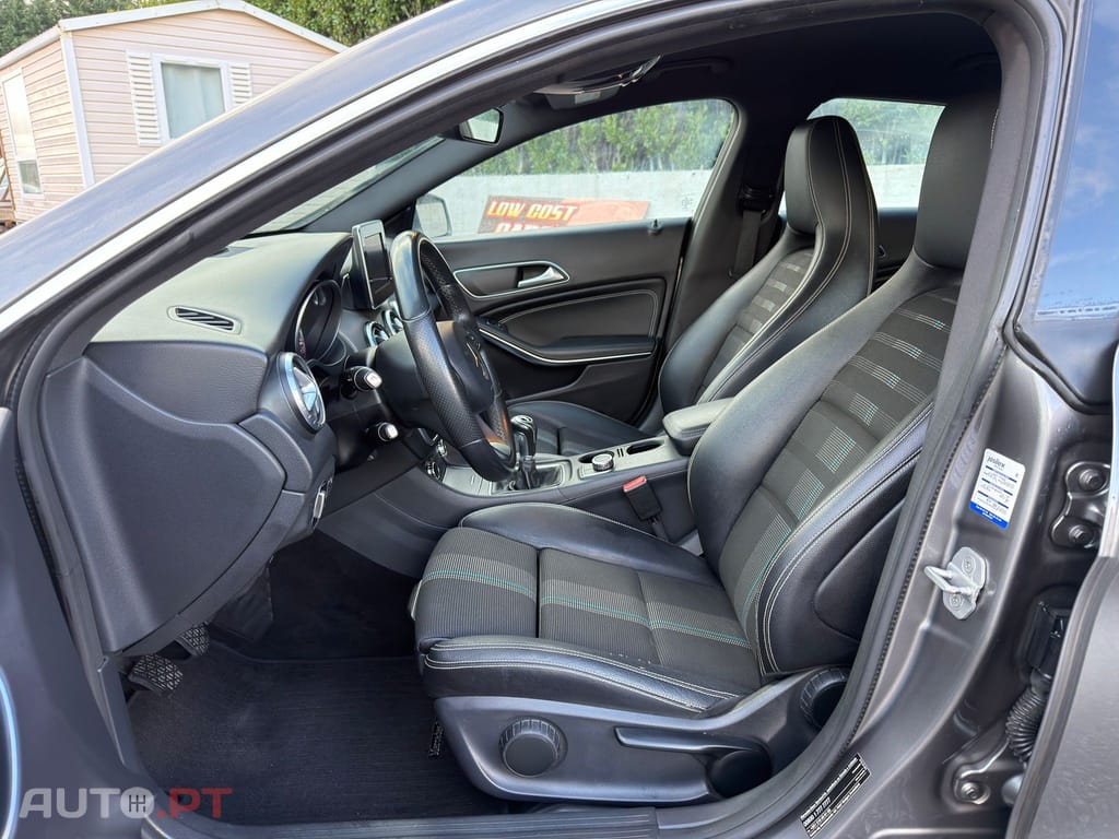 Mercedes-Benz CLA 180 d Urban