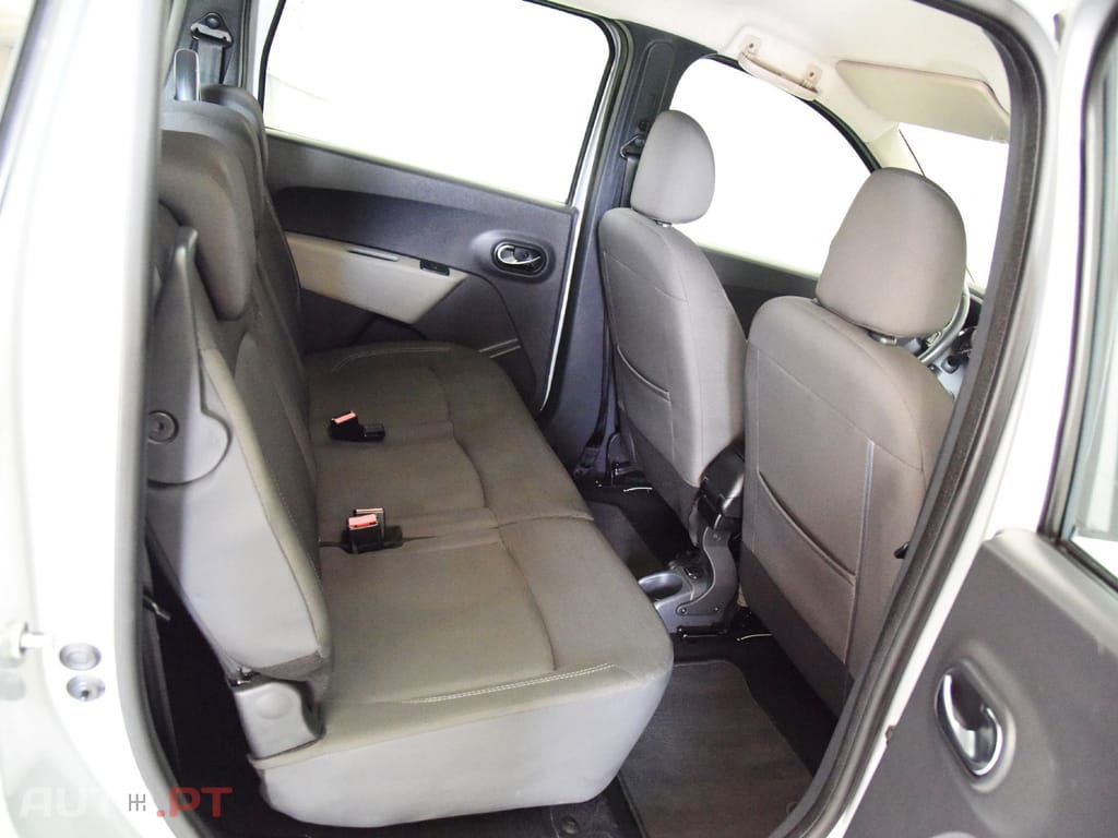 Dacia Lodgy 1.5DCI PRESTIGE 7L