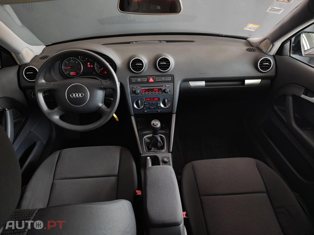 Audi A3 2.0TDI NACIONAL 1 DONO