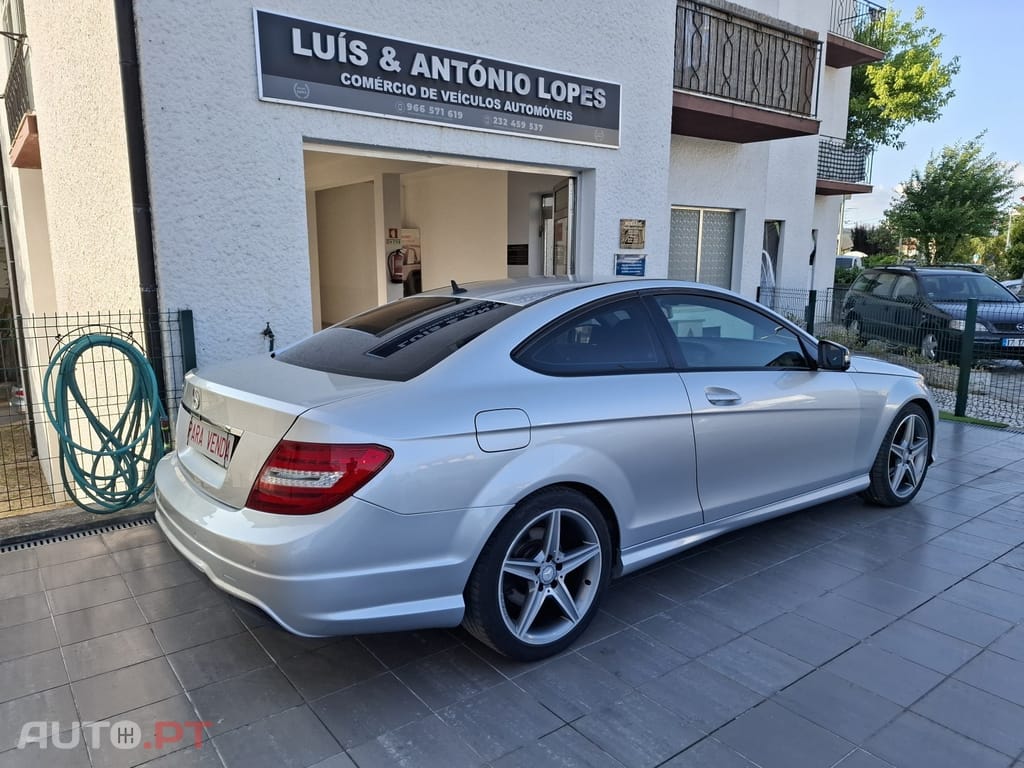 Mercedes-Benz C 220 AMG