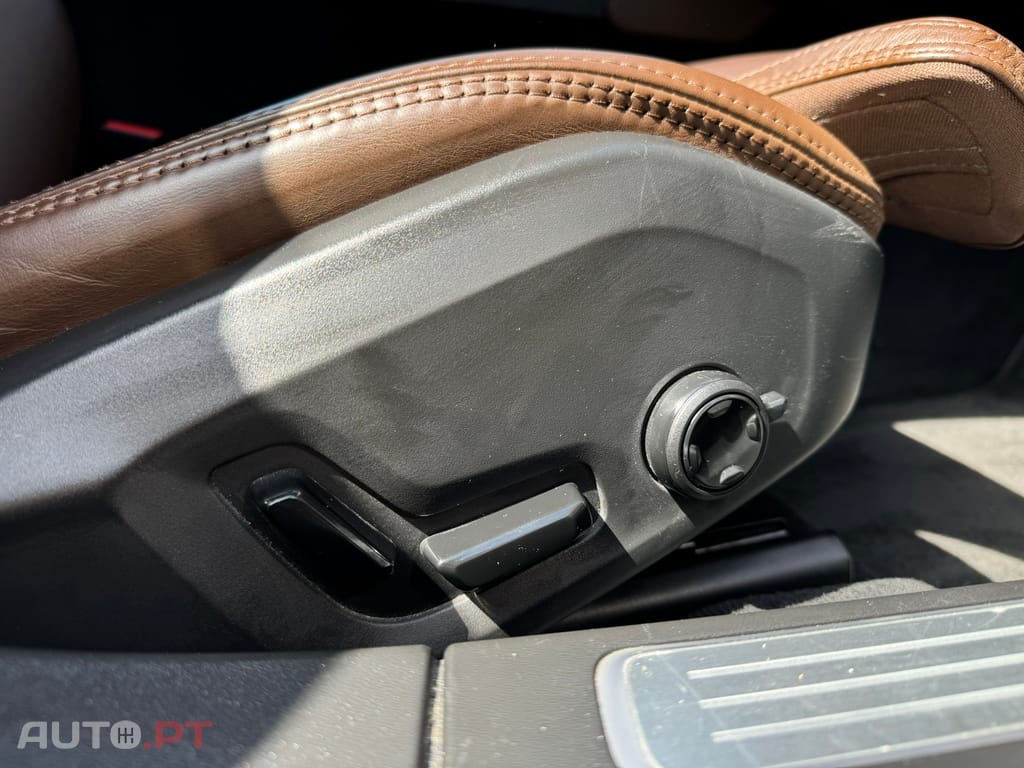 Volvo V90 2.0 T8 Inscription AWD Geartronic