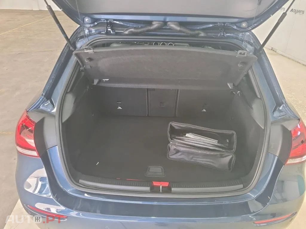 Mercedes-Benz A 250 e Style Plus