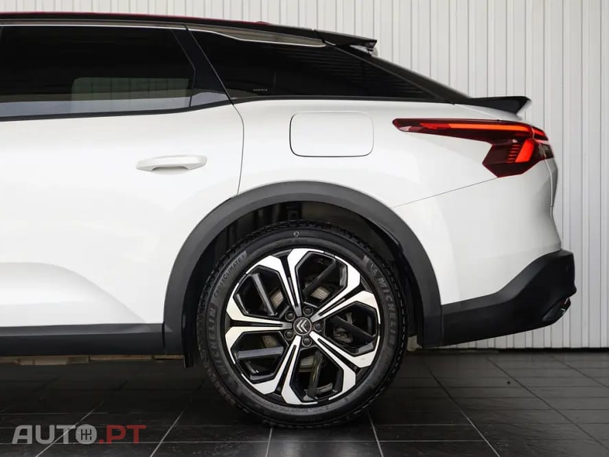 Citroen C5 X 180 S&S e-EAT8 SHINE