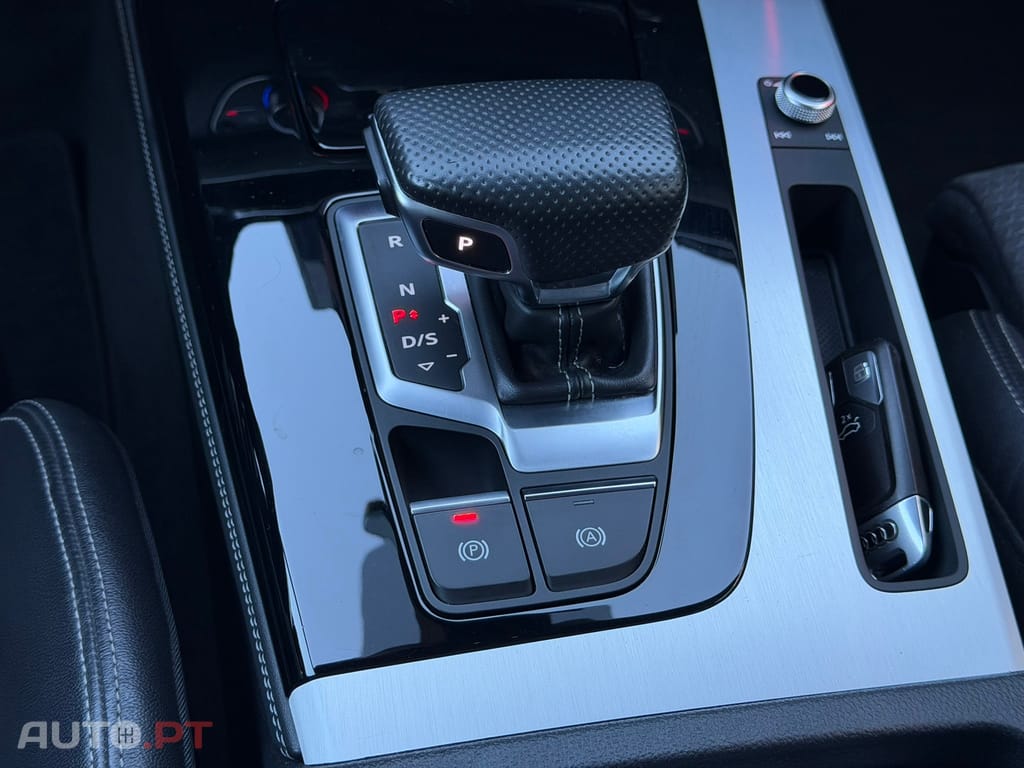 Audi Q5 40 TDI quattro S line S tronic