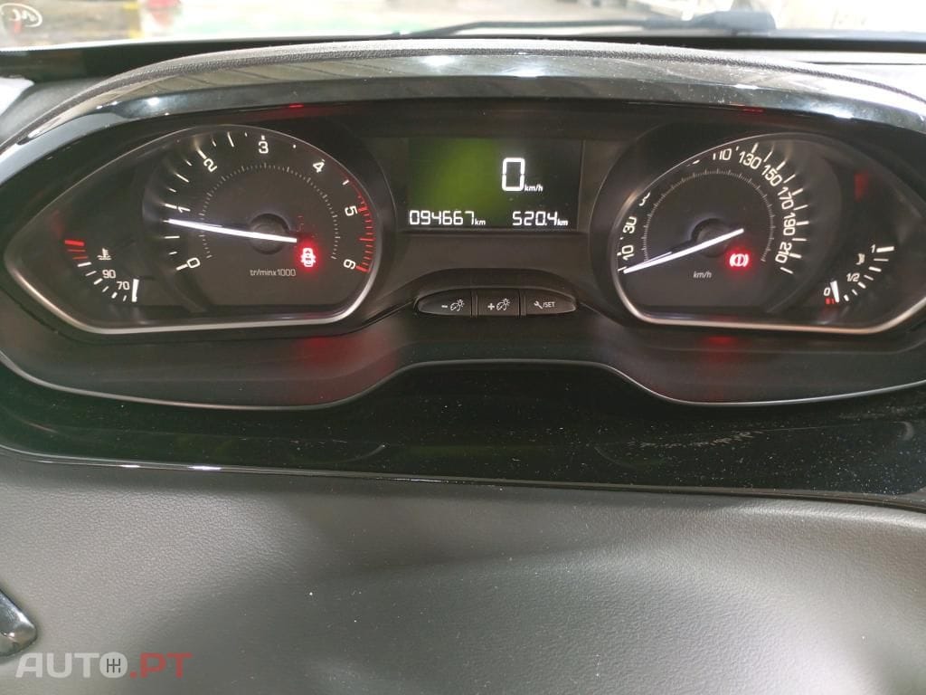 Peugeot 208 VAN 1.5 BlueHDi