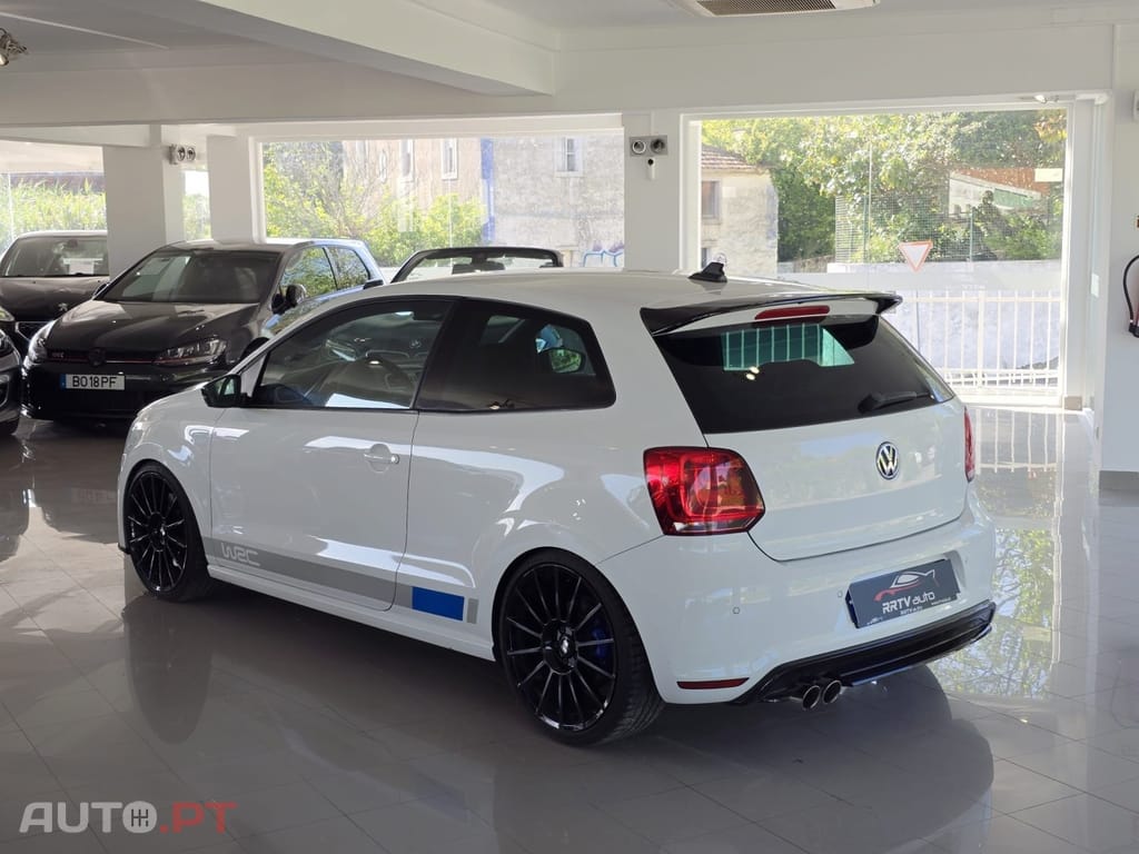 Volkswagen Polo 2.0 TSI R WRC