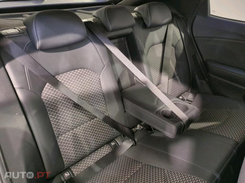 Kia Xceed 1.6 GDi PHEV Drive