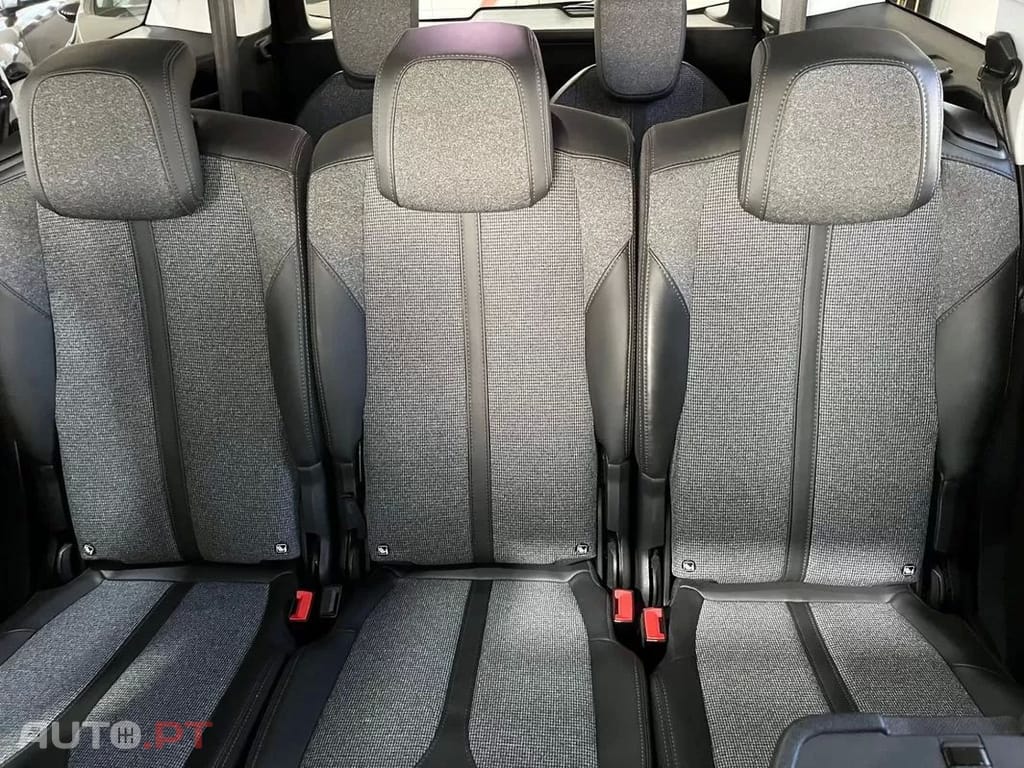 Peugeot 5008 2.0 BlueHDi Allure