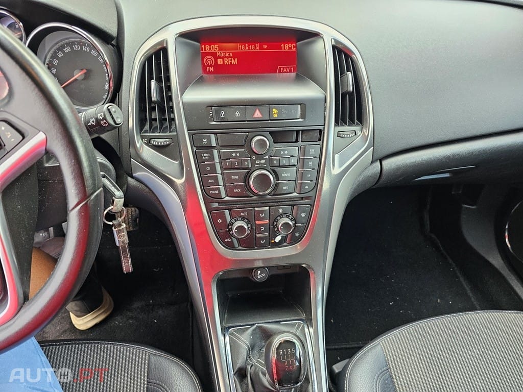 Opel Astra Caravan 1.7 CDTi Cosmo Plus