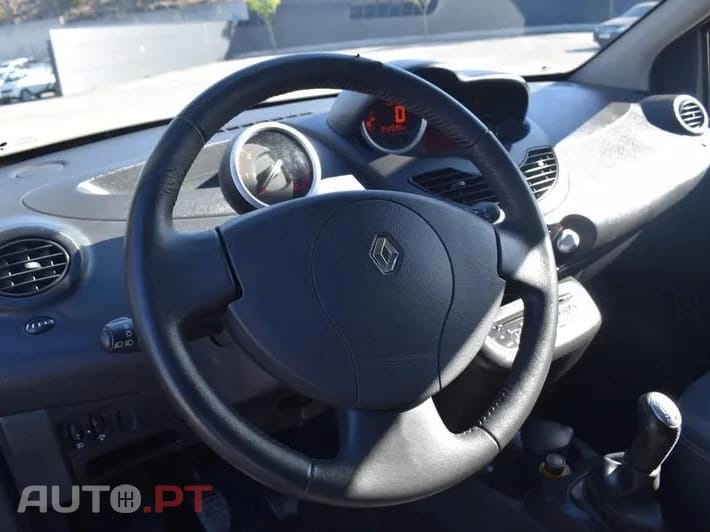 Renault Twingo Outro Baixa de Preço