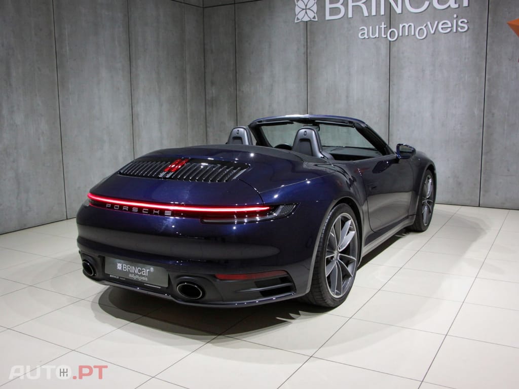 Porsche 992 Carrera Cabriolet PDK