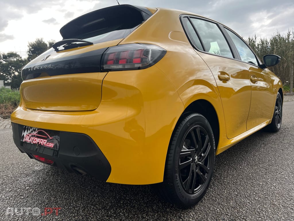 Peugeot 208 BlueHDi Style
