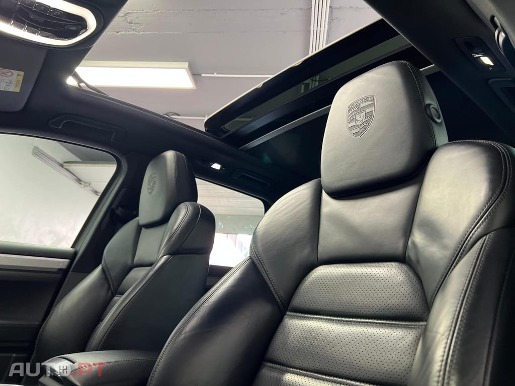 Porsche Cayenne 3.0 S E-Hybrid Tiptronic