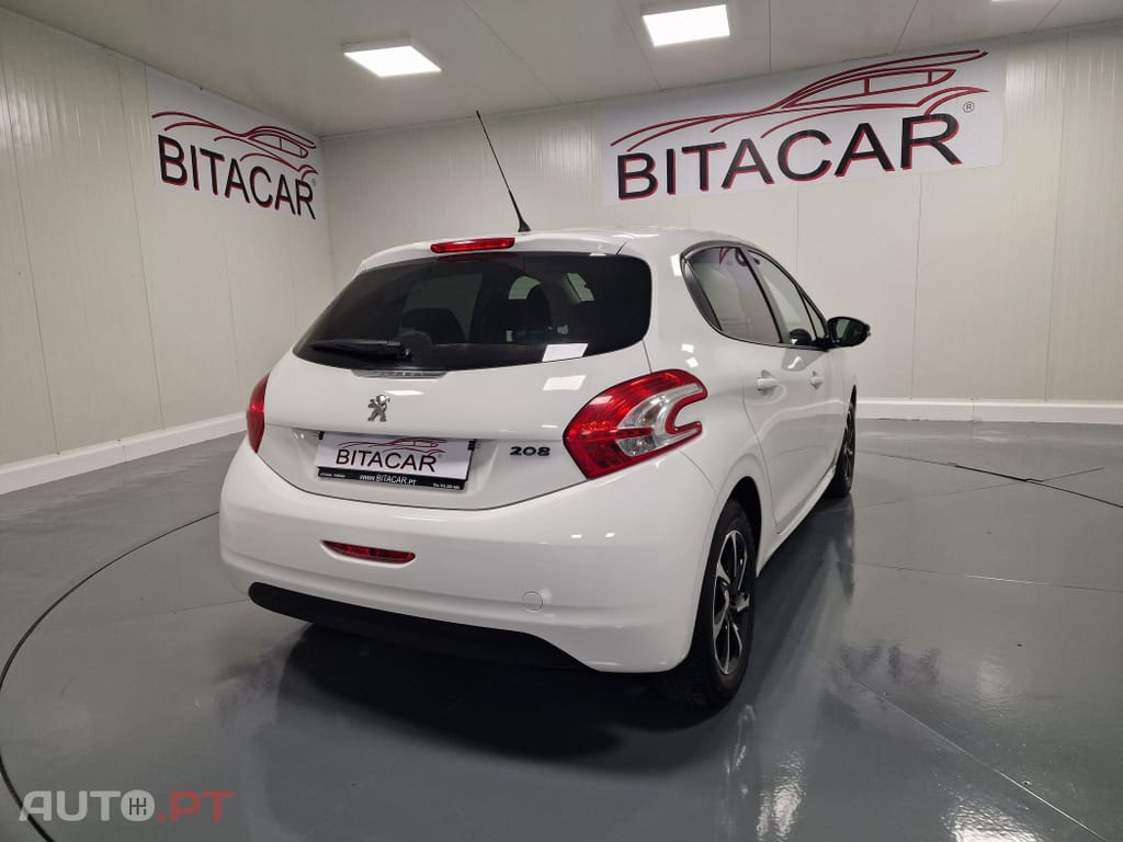 Peugeot 208 1.4 HDi Active