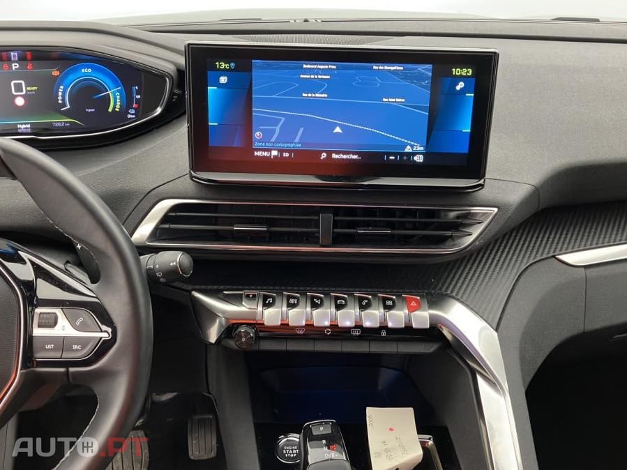 Peugeot 3008 1.6 Hybrid Allure e-EAT8