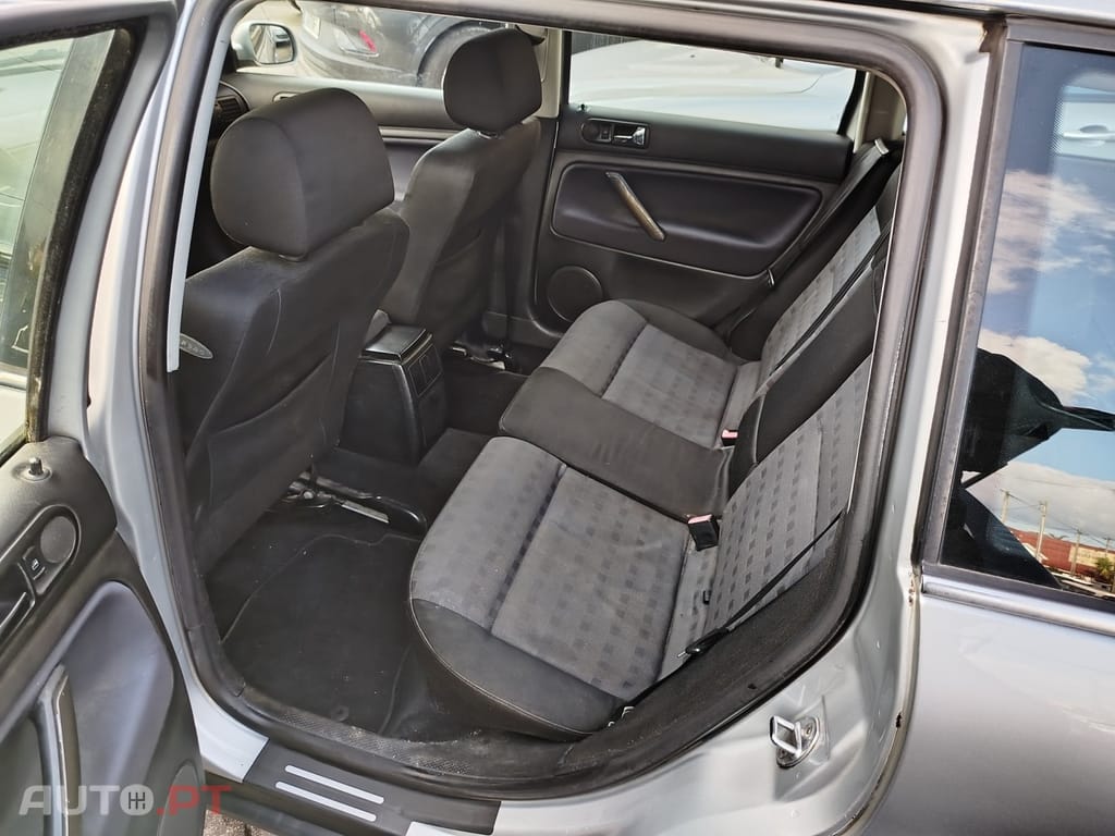 Volkswagen Passat Variant 1.9 TDi Highline
