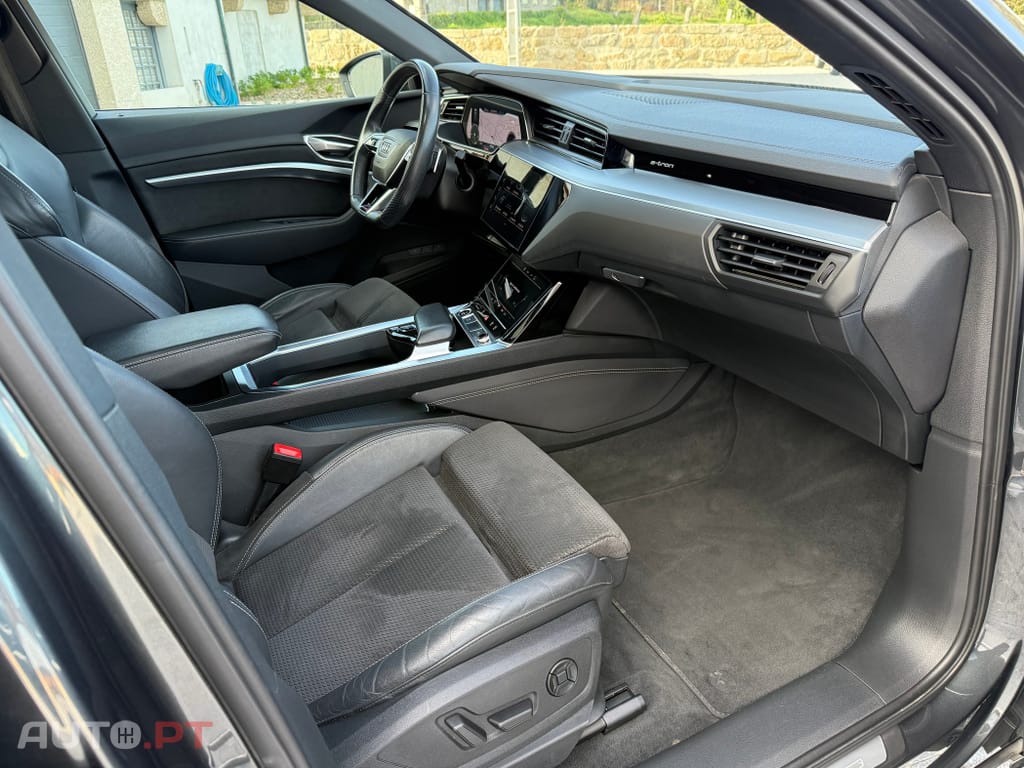 Audi E-Tron 55 quattro S line