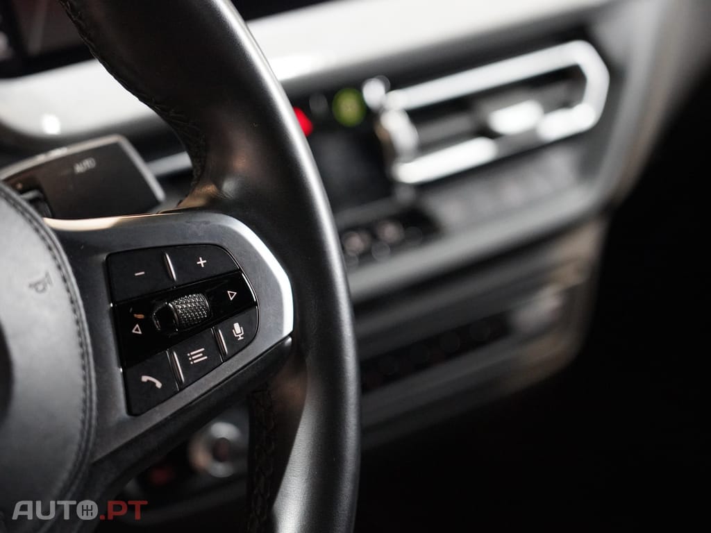 BMW 216 d Corporate Edition