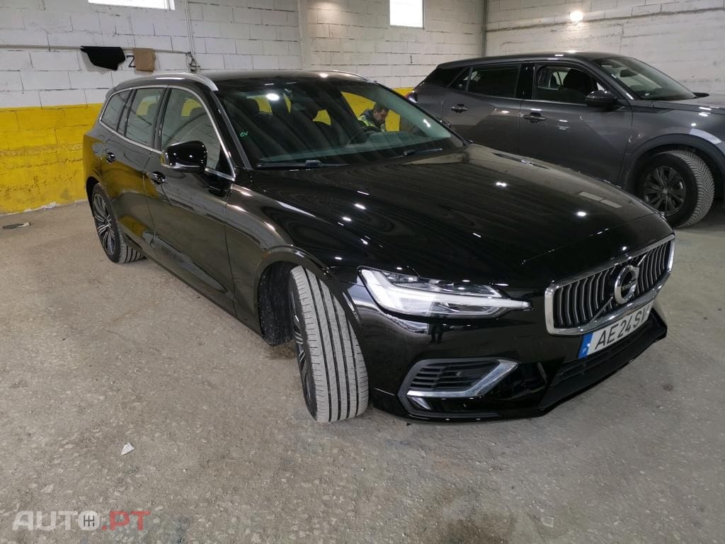 Volvo V60 2.0 T6 AWD TE Inscription Expression