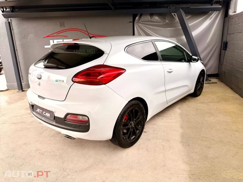 Kia Ceed CEED Crdi 