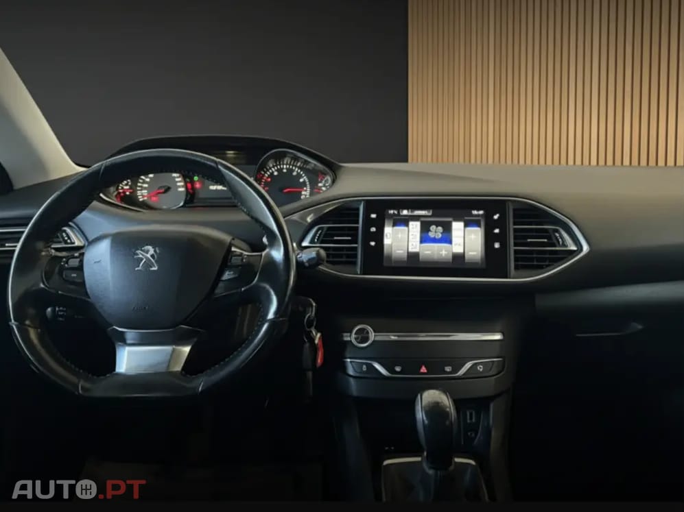 Peugeot 308 1.2 PureTech Style