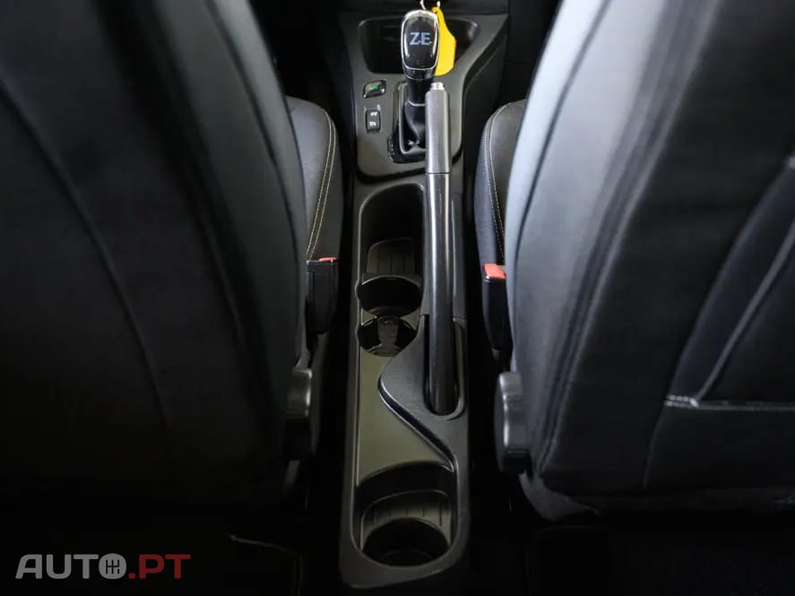 Renault Zoe c/ Bateria) Intens 40