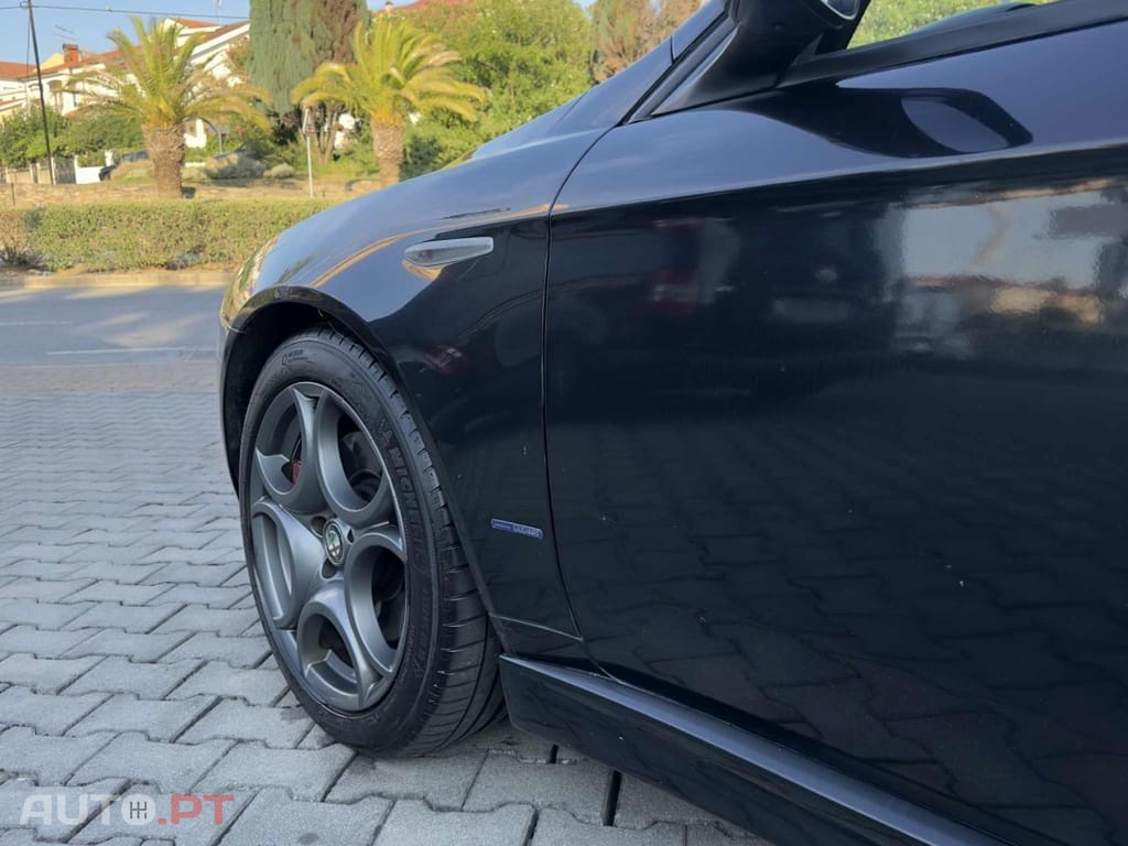 Alfa Romeo 159 1.9 JTDm 16V Sportiva