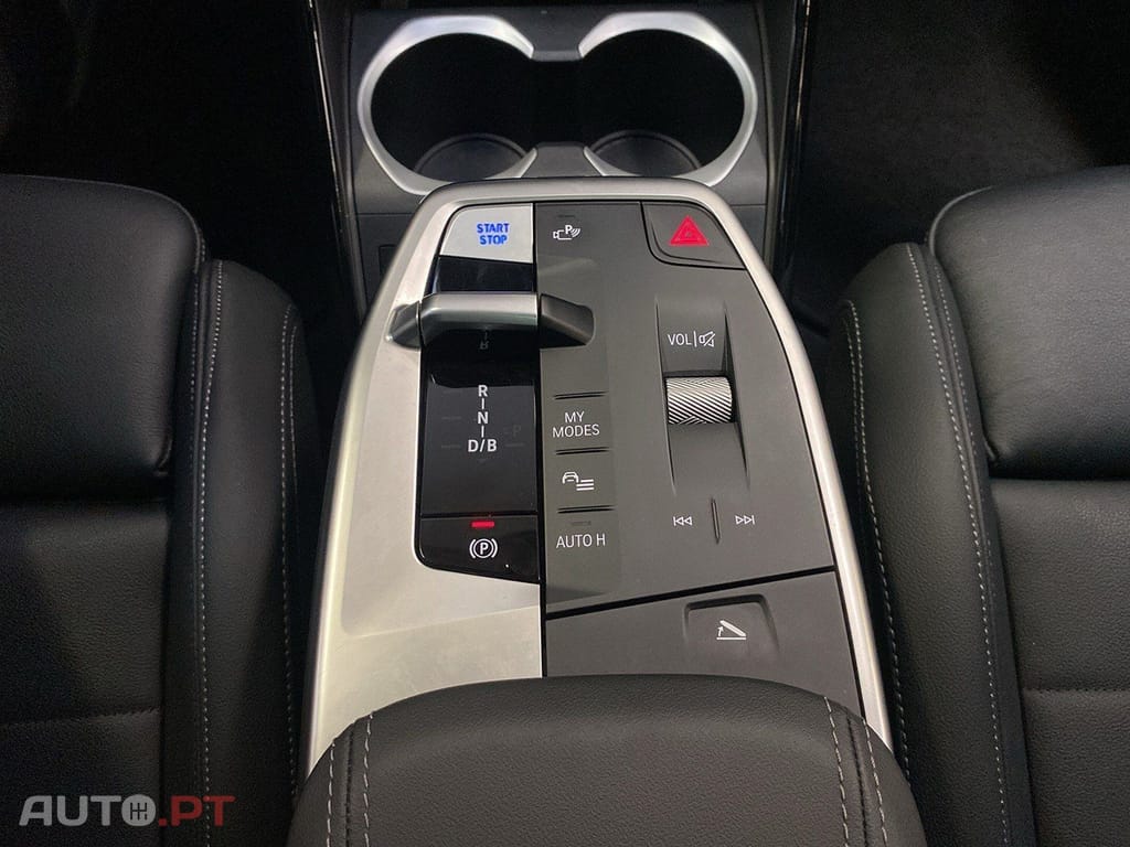 BMW iX2 I.V.A DEDUTIVEL xDrive30 M Sport