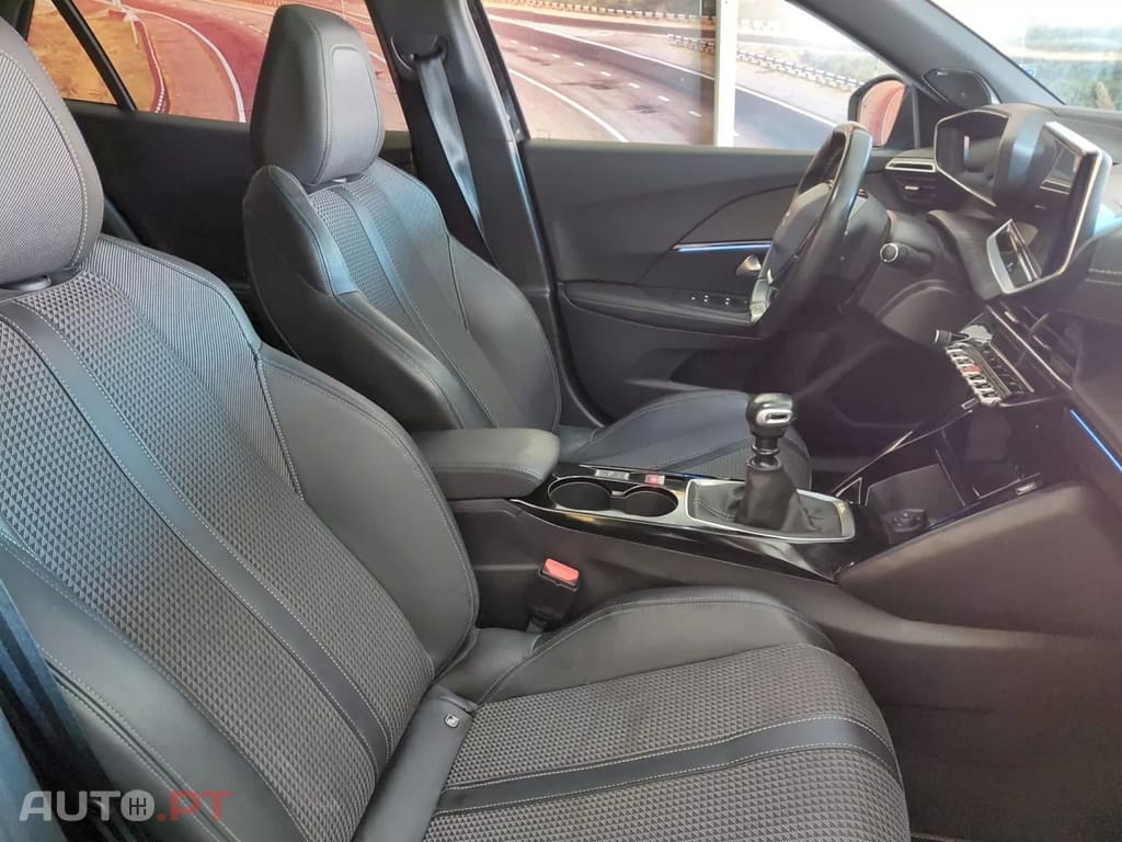 Peugeot 2008 PureTech 130 Stop&Start GT-Line Edition