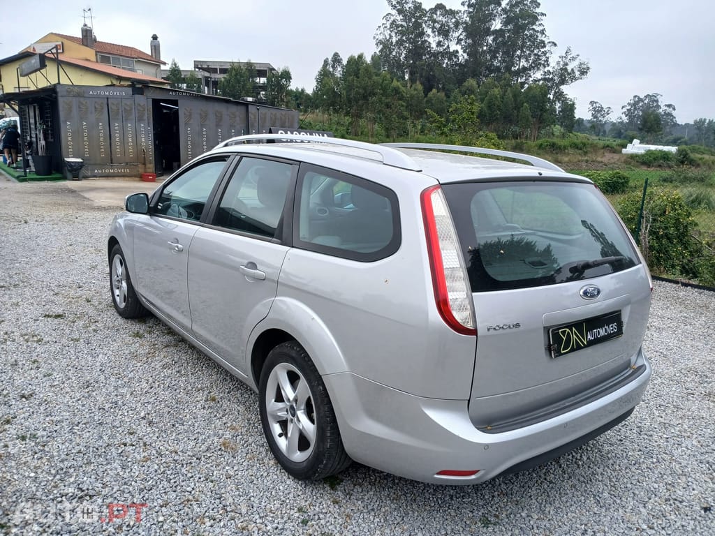 Ford Focus SW 1.4 16V Trend