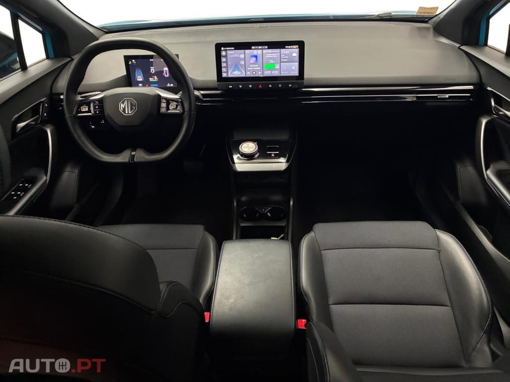 MG MG4 64 kWh Luxury