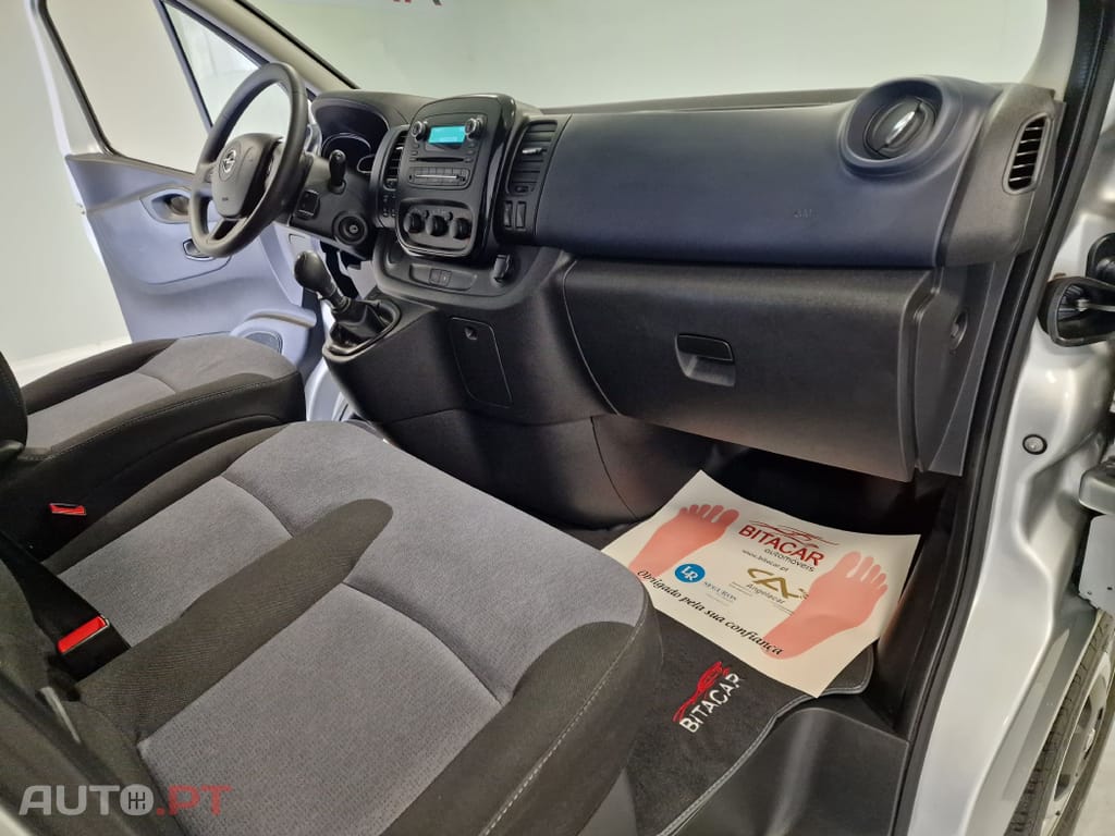 Opel Vivaro COMBI 1.6 CDTI L1H1 APENAS 28.000KMS