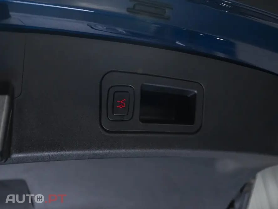 Tesla Model S 75